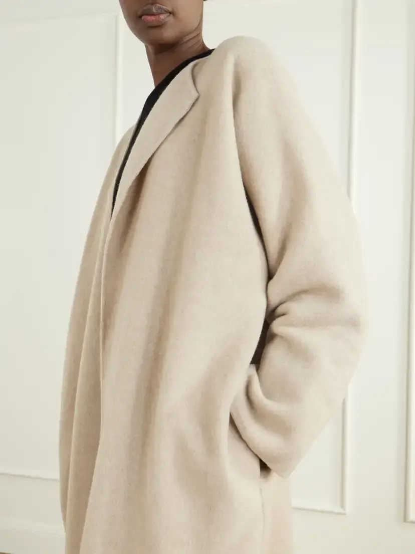 Ruohan Cashmere Coat | Thumbnail 4