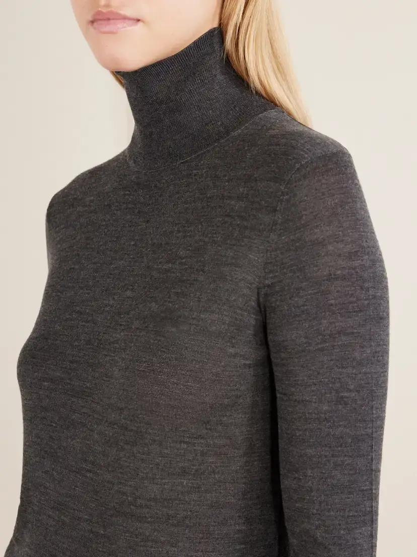 Nili Lotan Larking Cashmere Turtleneck Sweater | Thumbnail 5
