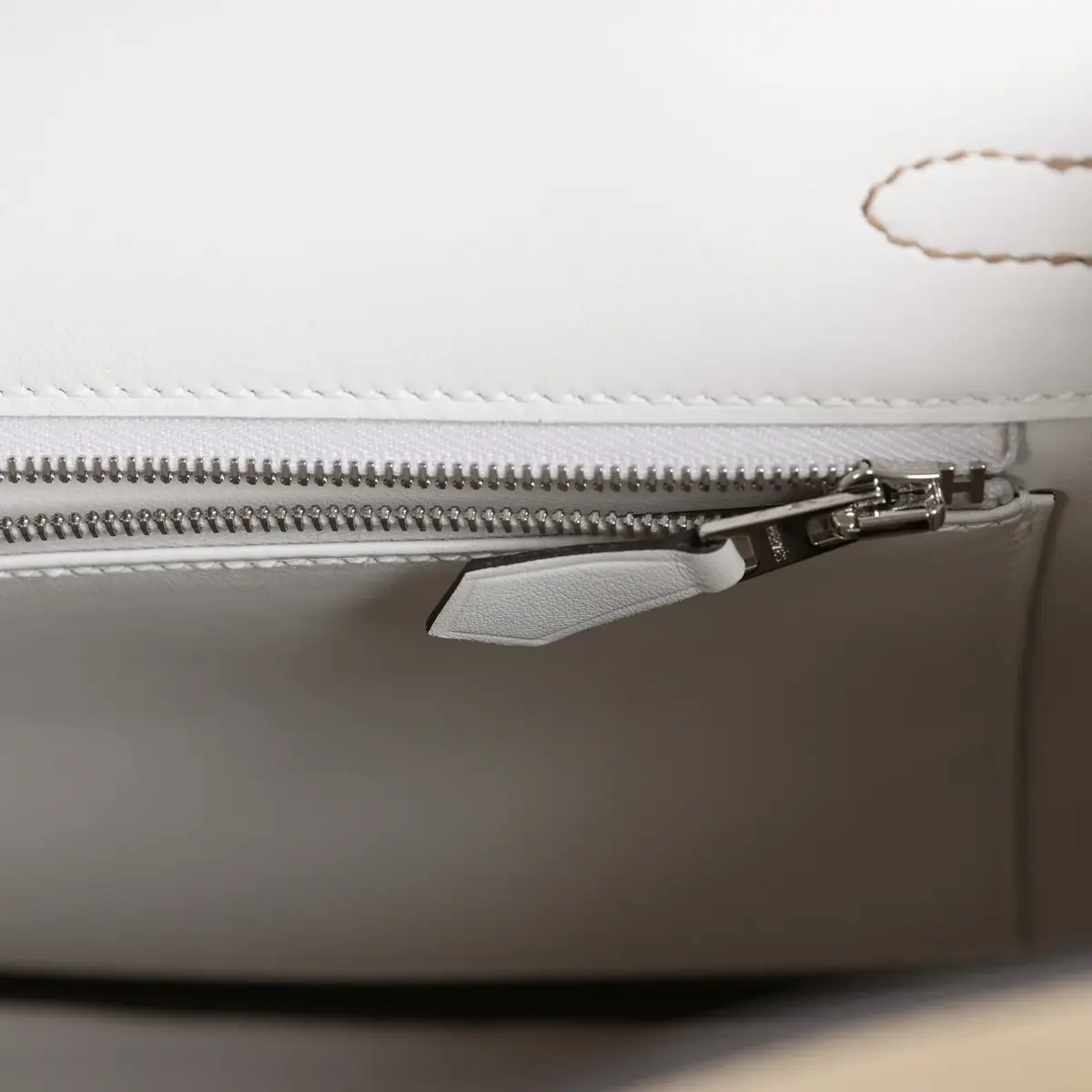 HERMÈS Hermes Birkin 25 Eclat Beige Marfa, Gris Pale Swift Palladium Hardware | Thumbnail 8