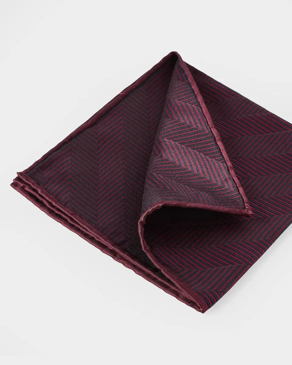 Brunello Cucinelli Men's Silk Chevron Pocket Square | Thumbnail 3 Brunello Cucinelli Men's Silk Chevron Pocket Square | Thumbnail 3