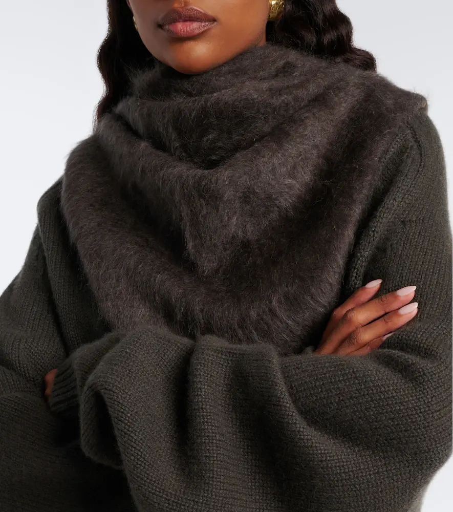Lisa Yang Brushed cashmere scarf | Thumbnail 5