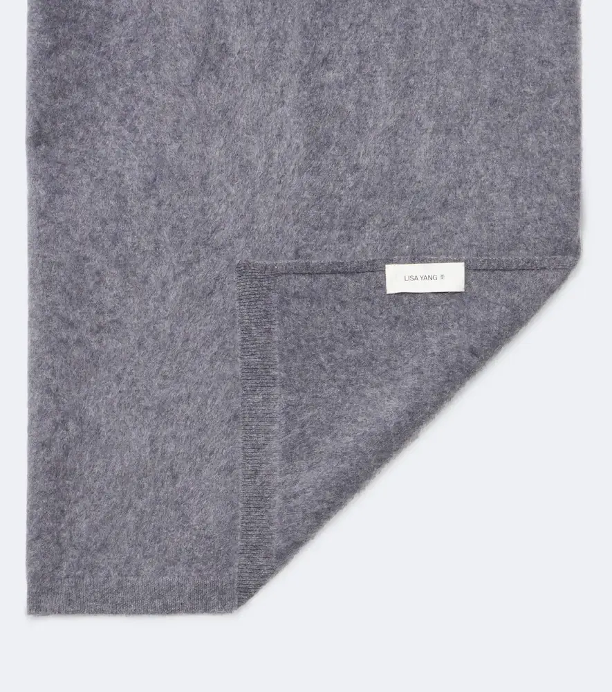 Lisa Yang Brushed cashmere scarf | Thumbnail 3