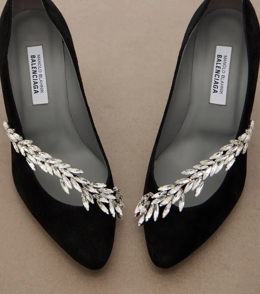 Balenciaga x Manolo Blahnik embellished suede pumps | Thumbnail 4 Balenciaga x Manolo Blahnik embellished suede pumps | Thumbnail 4