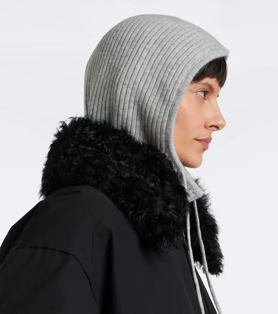 Yves Salomon Ribbed-knit cashmere balaclava | Thumbnail 4 Yves Salomon Ribbed-knit cashmere balaclava | Thumbnail 4