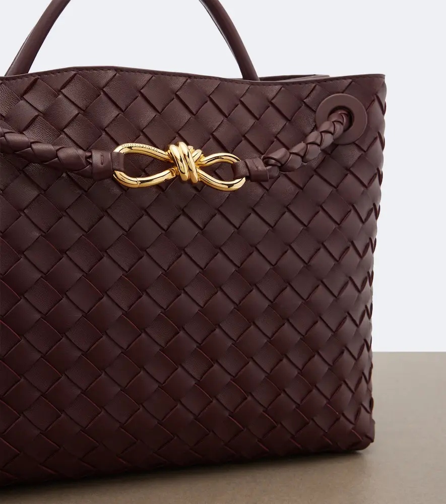 Bottega Veneta Andiamo Medium leather tote bag | Thumbnail 2 Bottega Veneta Andiamo Medium leather tote bag | Thumbnail 2
