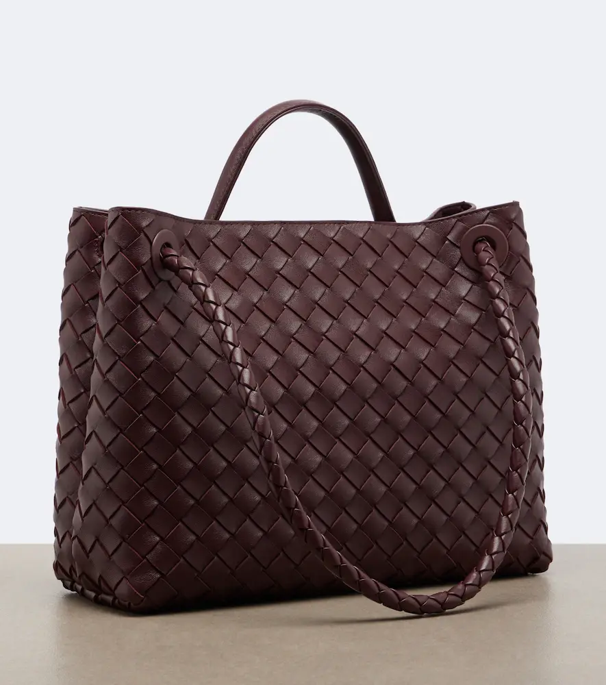 Bottega Veneta Andiamo Medium leather tote bag | Thumbnail 3 Bottega Veneta Andiamo Medium leather tote bag | Thumbnail 3