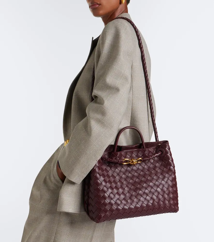 Bottega Veneta Andiamo Medium leather tote bag | Thumbnail 6 Bottega Veneta Andiamo Medium leather tote bag | Thumbnail 6