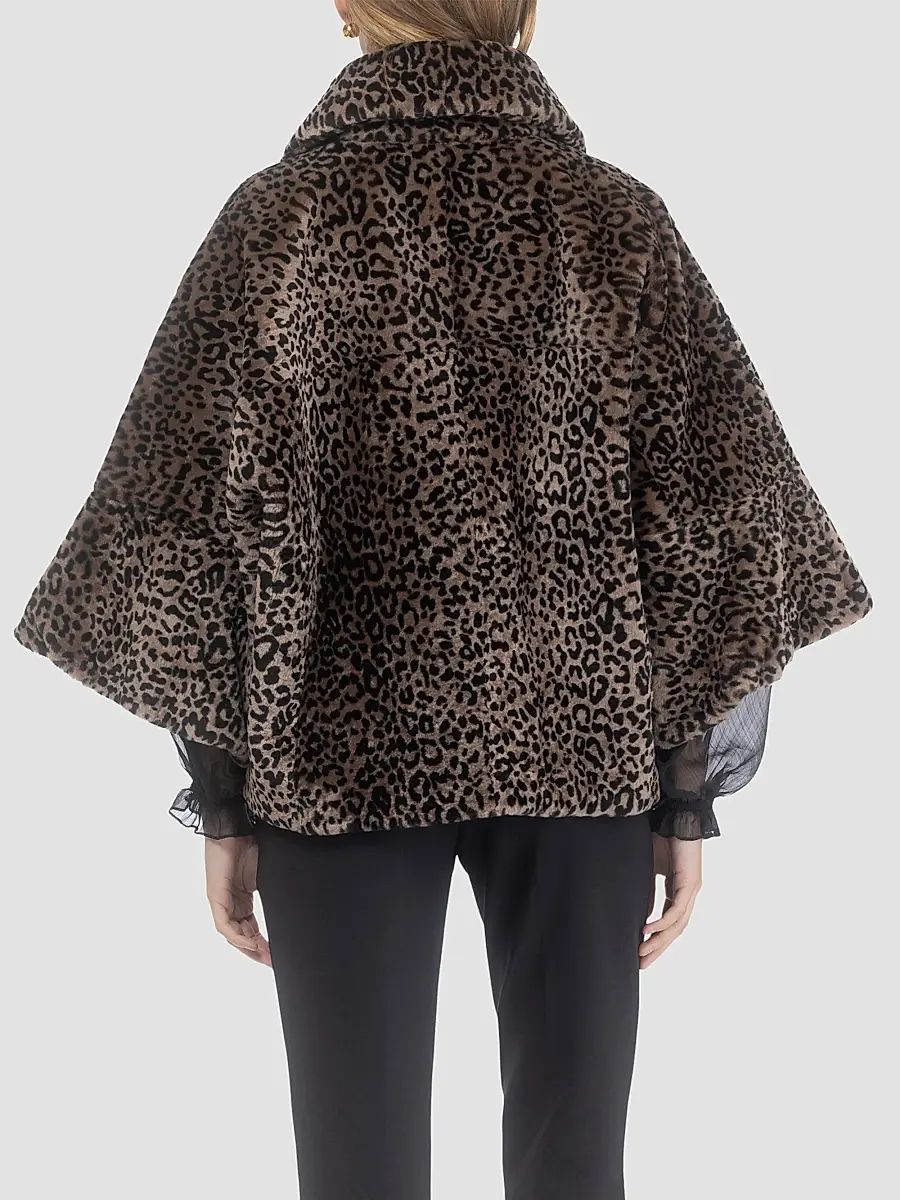 Gorski Women's Select Shearling Lamb Zip Coat with Cropped Sleeves - Lprd Print | Thumbnail 5 Gorski Women's Select Shearling Lamb Zip Coat with Cropped Sleeves - Lprd Print | Thumbnail 5