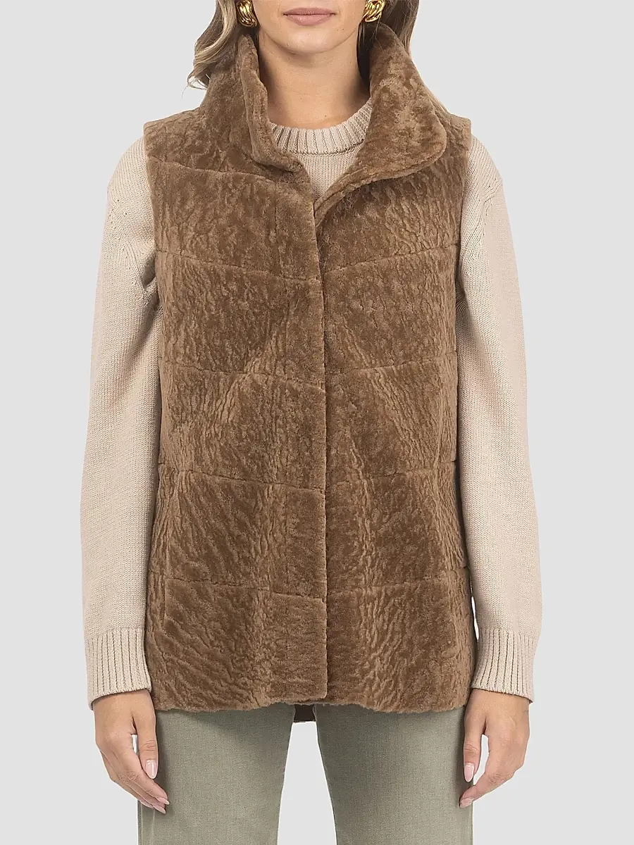 Gorski Women's Reversible Textured Shearling Lamb Vest | Thumbnail 3 Gorski Women's Reversible Textured Shearling Lamb Vest | Thumbnail 3