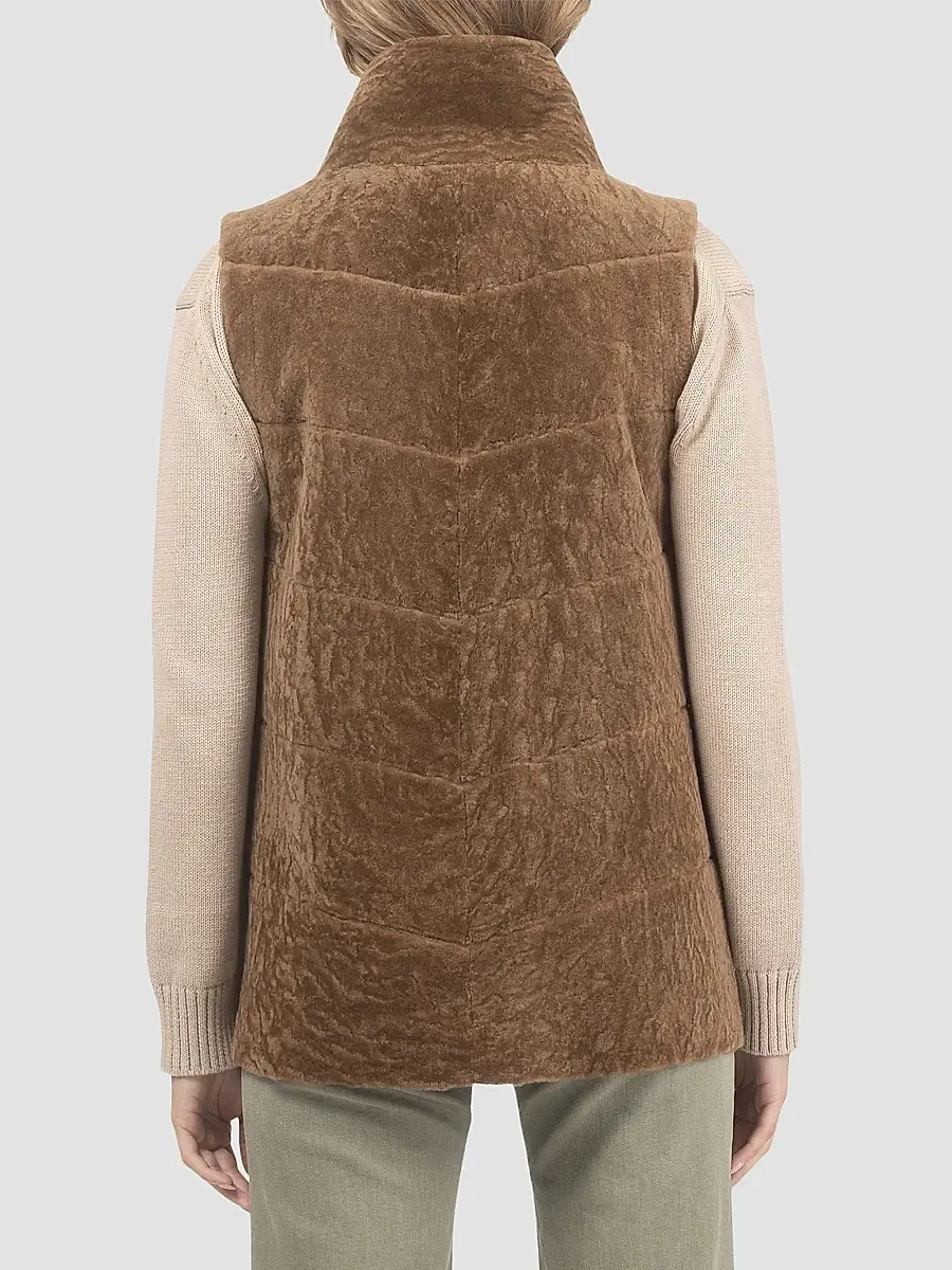 Gorski Women's Reversible Textured Shearling Lamb Vest | Thumbnail 5 Gorski Women's Reversible Textured Shearling Lamb Vest | Thumbnail 5