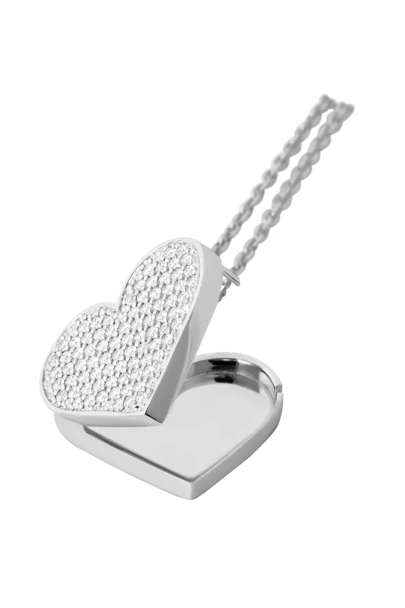 GUZEMA FINE JEWELRY Diamond Heart Locket Necklace | Thumbnail 4 GUZEMA FINE JEWELRY Diamond Heart Locket Necklace | Thumbnail 4