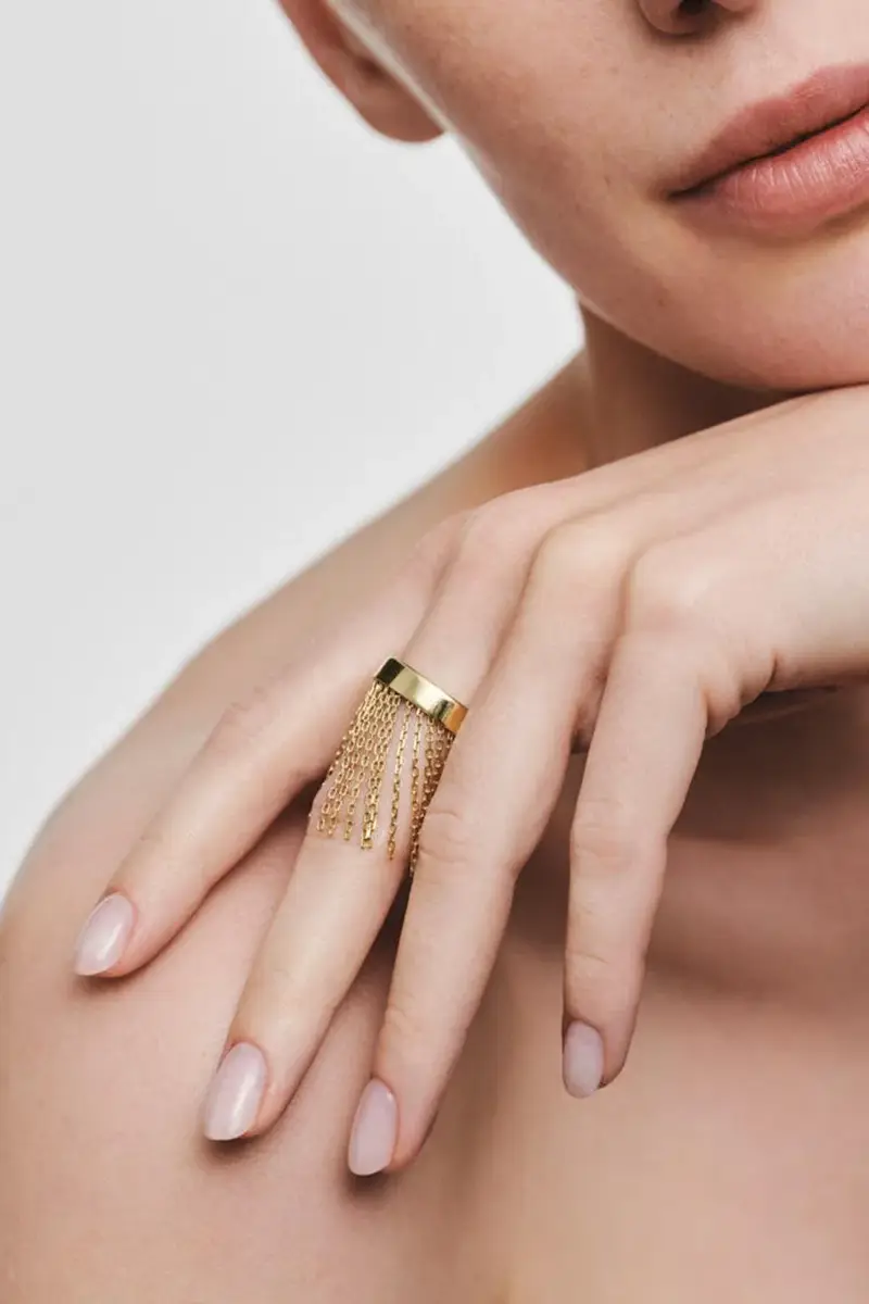 GUZEMA FINE JEWELRY Short Chainfall Ring | Thumbnail 2 GUZEMA FINE JEWELRY Short Chainfall Ring | Thumbnail 2