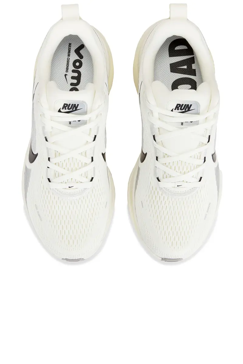 Nike Vomero 18 | Thumbnail 4 Nike Vomero 18 | Thumbnail 4
