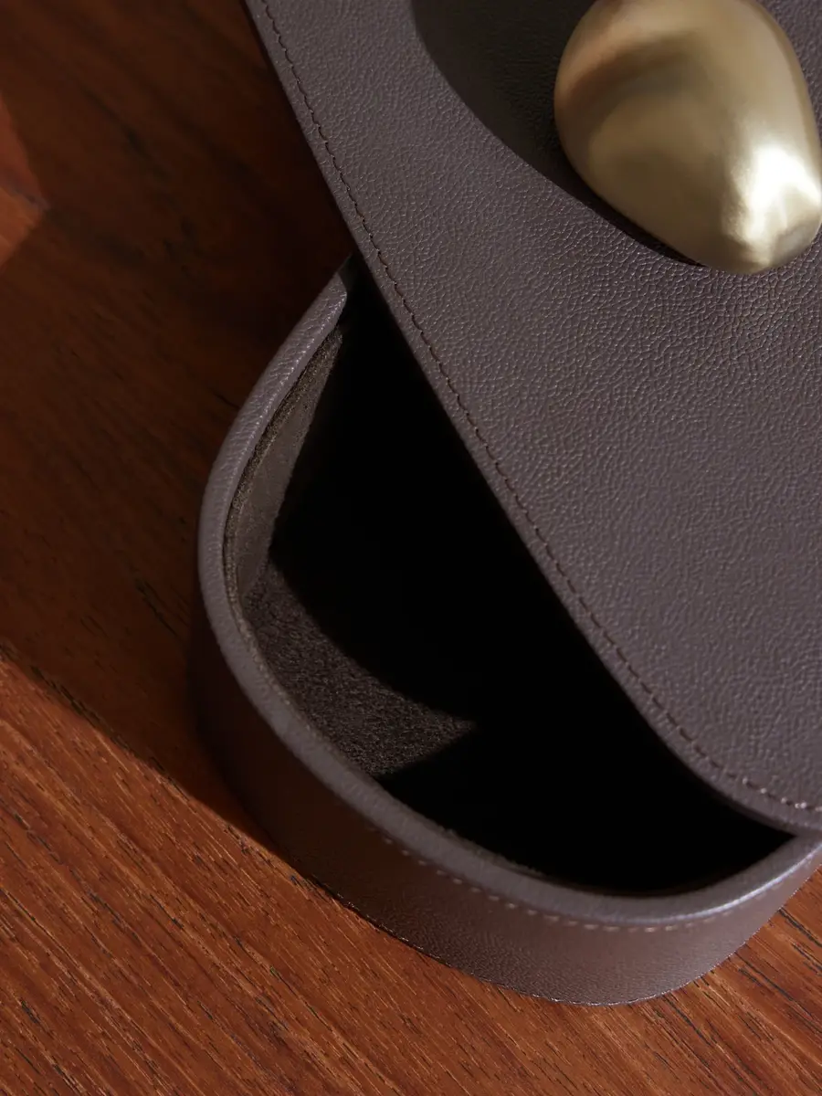 ASSOULINE Pebbled Leather Trinket Box - Men | Thumbnail 3 ASSOULINE Pebbled Leather Trinket Box - Men | Thumbnail 3