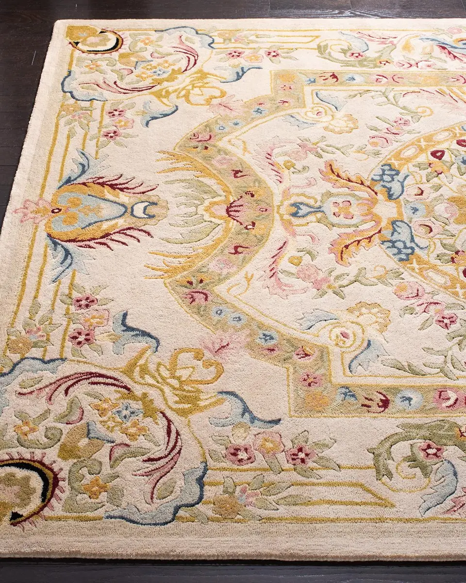 Safavieh Feather Medallion Rug | Thumbnail 2 Safavieh Feather Medallion Rug | Thumbnail 2