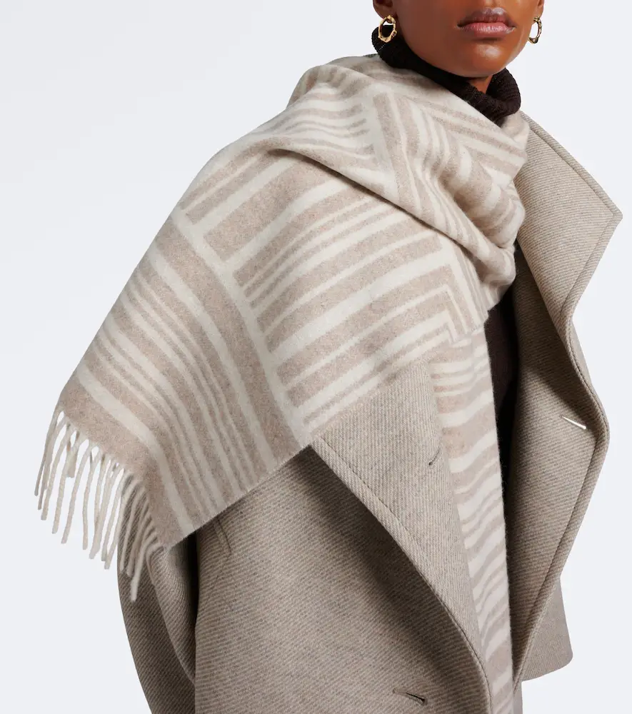 Joseph Ayla fringed jacquard wool and cashmere scarf | Thumbnail 5 Joseph Ayla fringed jacquard wool and cashmere scarf | Thumbnail 5