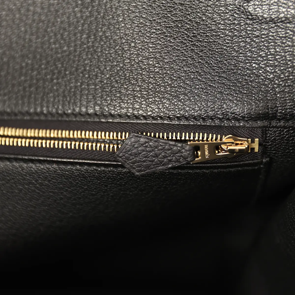 HERMÈS Hermes Birkin 40 Black Togo Gold Hardware | Thumbnail 9 HERMÈS Hermes Birkin 40 Black Togo Gold Hardware | Thumbnail 9