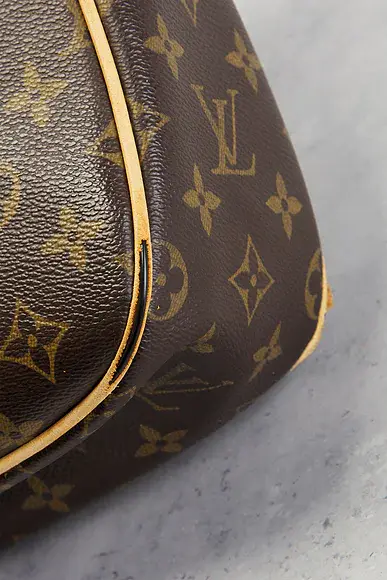 Louis Vuitton Monogram Hudson GM Shoulder Bag | Thumbnail 9 Louis Vuitton Monogram Hudson GM Shoulder Bag | Thumbnail 9