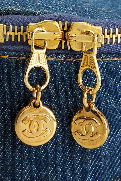 Chanel Chanel Denim Vanity Case | Thumbnail 7 Chanel Chanel Denim Vanity Case | Thumbnail 7