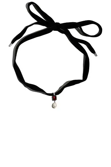 Loren Stewart Crimson Pearl Choker Necklace | Image 1 Loren Stewart Crimson Pearl Choker Necklace | Image 1