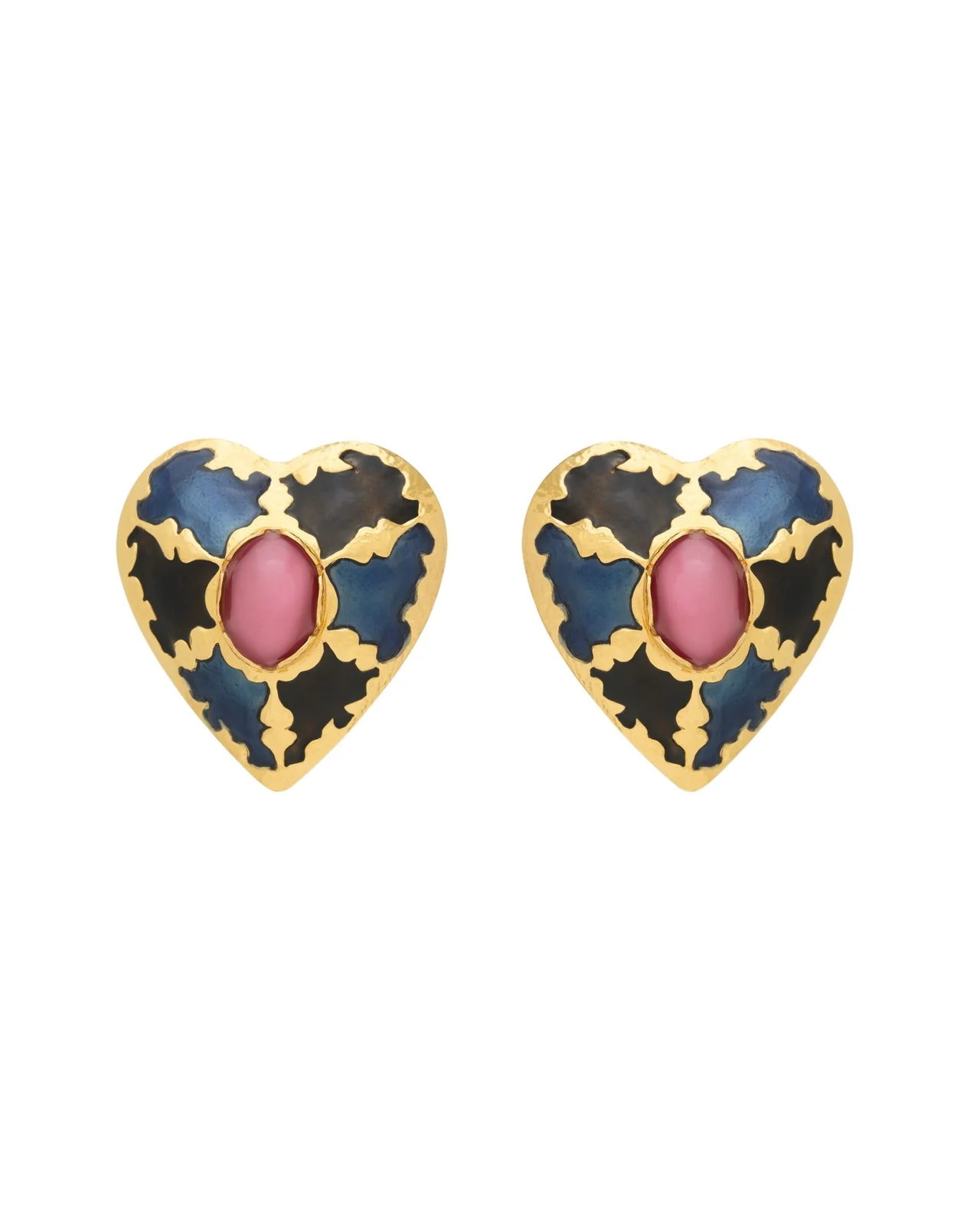 Heart earrings in enamel Heart earrings in enamel