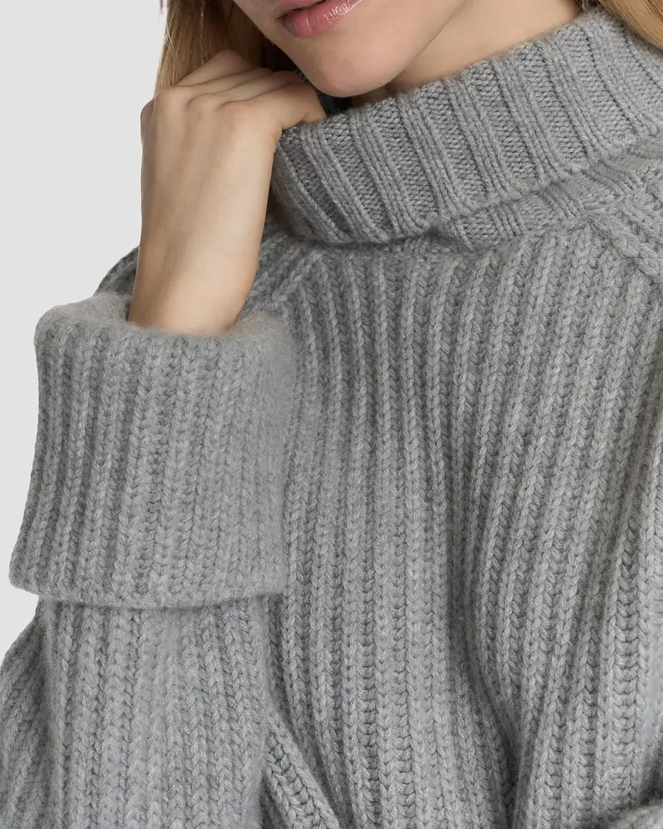 Malo Rib-Knit Cashmere Raglan Turtleneck Sweater | Thumbnail 5 Malo Rib-Knit Cashmere Raglan Turtleneck Sweater | Thumbnail 5