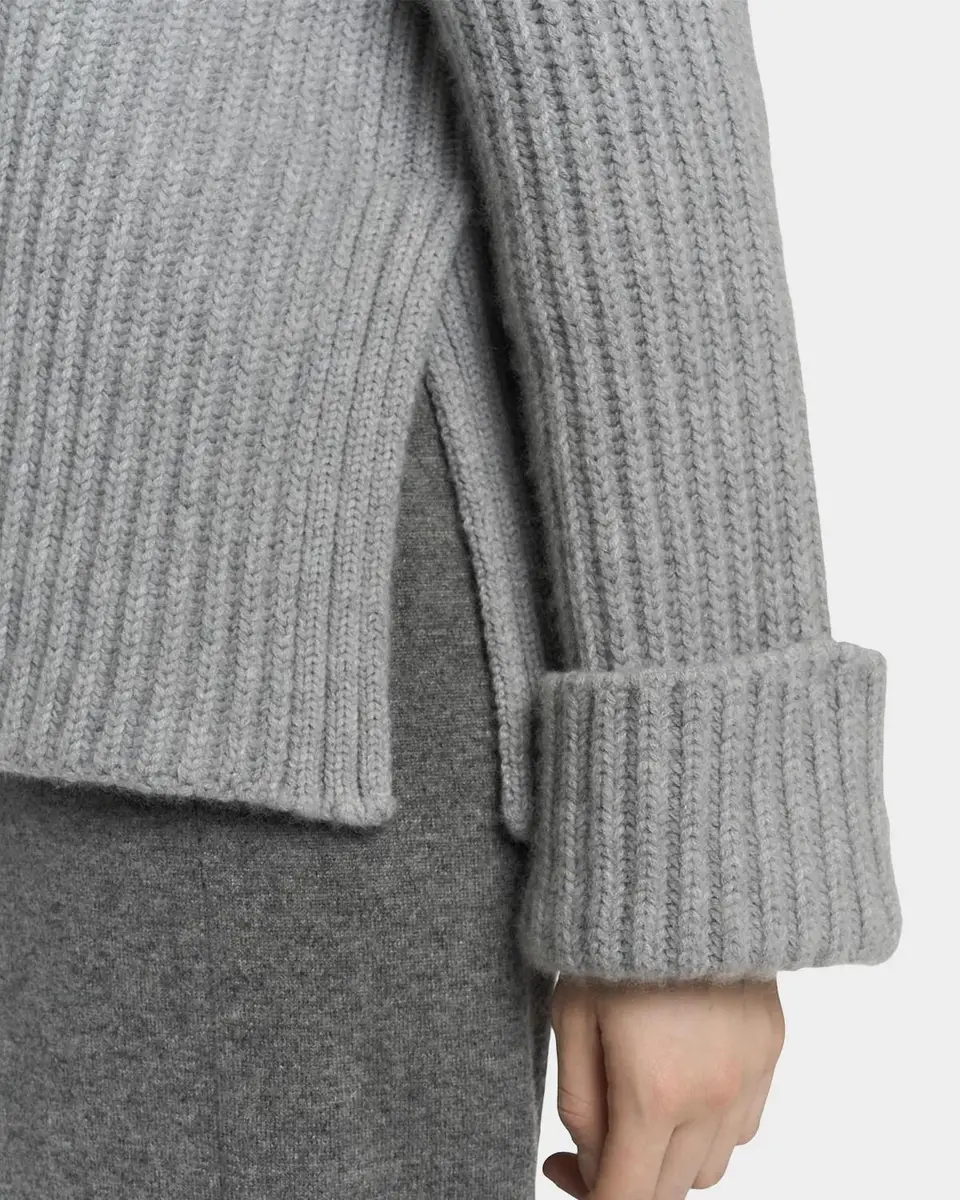 Malo Rib-Knit Cashmere Raglan Turtleneck Sweater | Thumbnail 6 Malo Rib-Knit Cashmere Raglan Turtleneck Sweater | Thumbnail 6