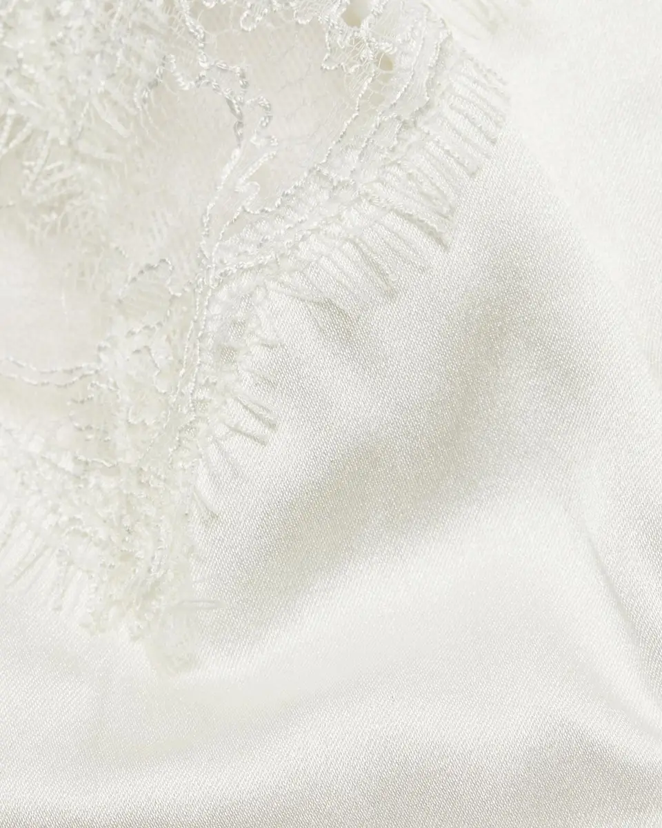 Kiki de Montparnasse Low-Rise Lace-Inset Stretch Silk Thong | Thumbnail 6 Kiki de Montparnasse Low-Rise Lace-Inset Stretch Silk Thong | Thumbnail 6