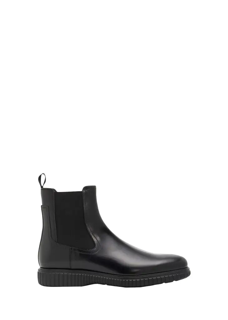 Ferragamo Men's Santo Leather Rubber-Sole Chelsea Boots | Image 1 Ferragamo Men's Santo Leather Rubber-Sole Chelsea Boots | Image 1