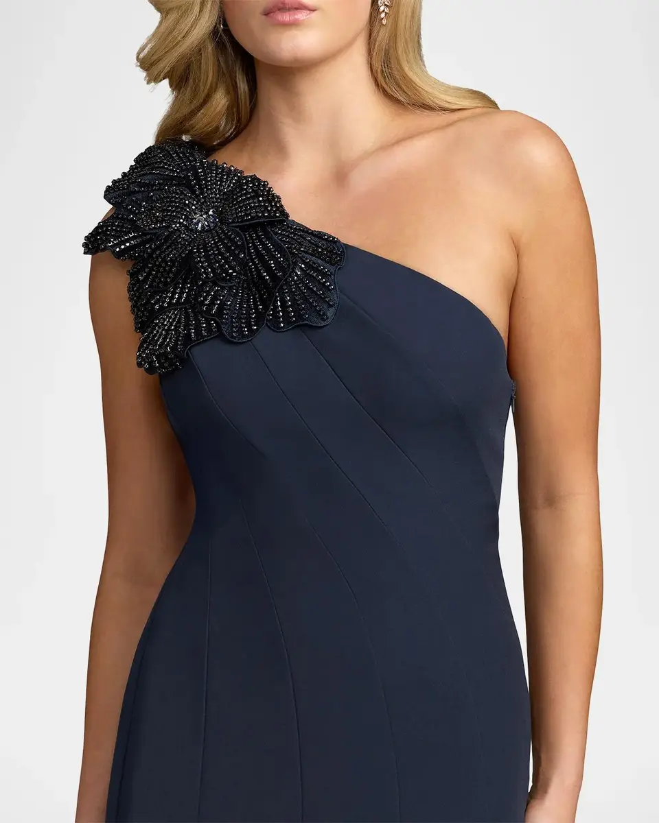Mac Duggal Seamed Crepe One-Shoulder Gown | Thumbnail 4 Mac Duggal Seamed Crepe One-Shoulder Gown | Thumbnail 4