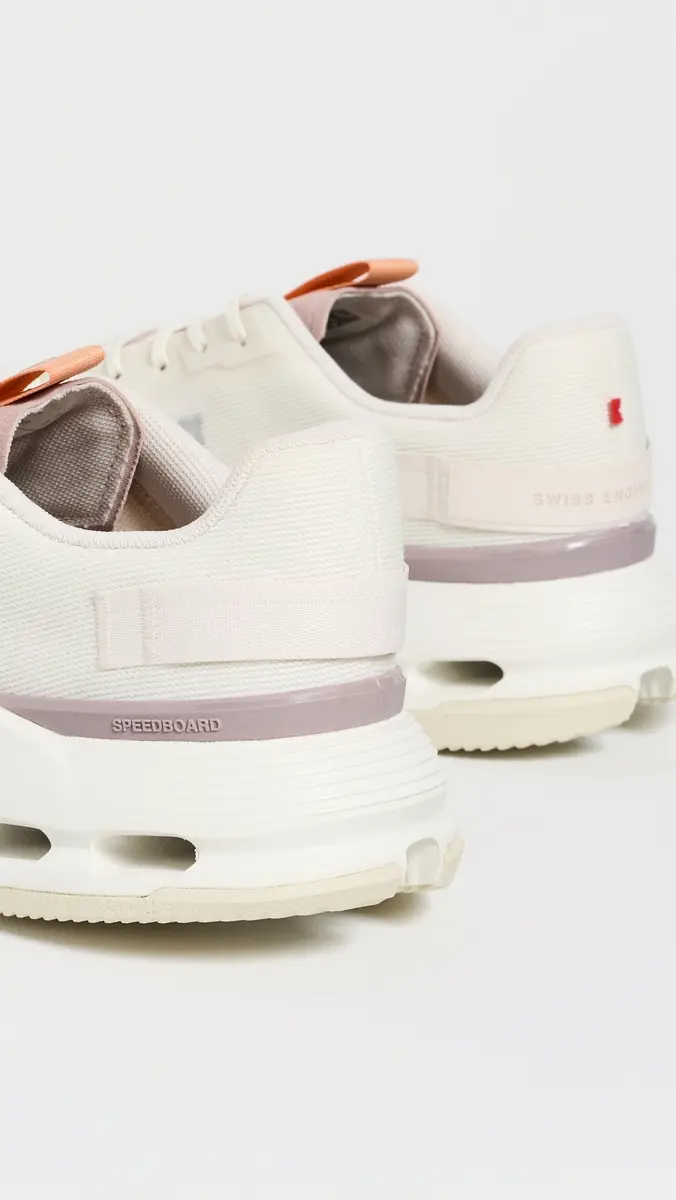 ON Cloudnova Form 2 Sneakers | Thumbnail 4