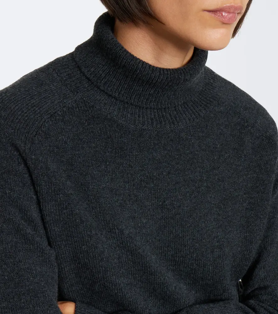 Victoria Beckham Marie wool turtleneck sweater | Thumbnail 5 Victoria Beckham Marie wool turtleneck sweater | Thumbnail 5