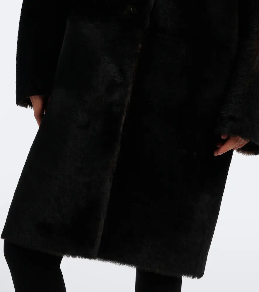 Loulou de Saison Elba reversible shearling coat | Thumbnail 6 Loulou de Saison Elba reversible shearling coat | Thumbnail 6