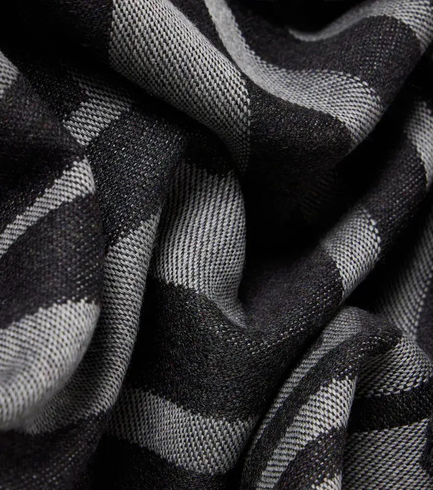 Joseph Neoma fringed jacquard virgin wool scarf | Thumbnail 2 Joseph Neoma fringed jacquard virgin wool scarf | Thumbnail 2