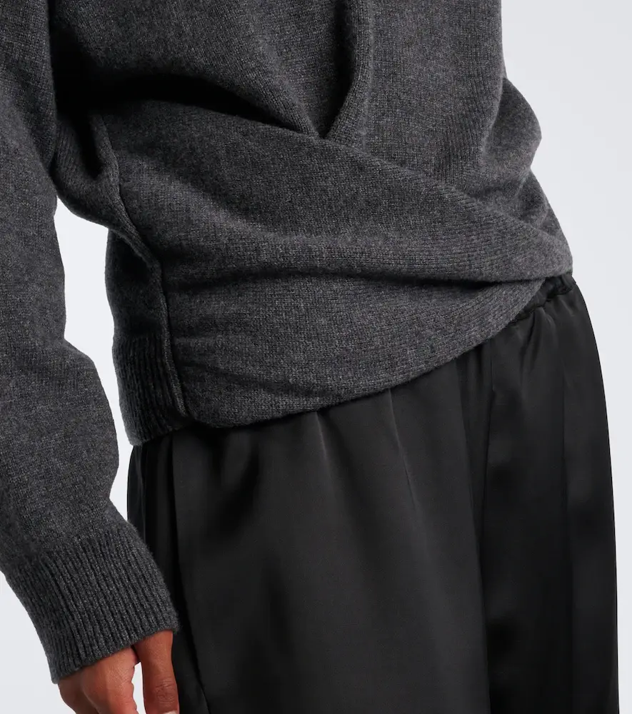 RÓHE Róhe Draped wool and cashmere turtleneck sweater | Thumbnail 2 RÓHE Róhe Draped wool and cashmere turtleneck sweater | Thumbnail 2