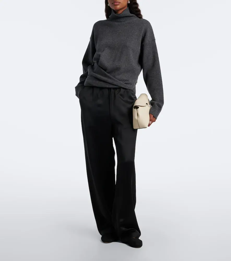 RÓHE Róhe Draped wool and cashmere turtleneck sweater | Thumbnail 5 RÓHE Róhe Draped wool and cashmere turtleneck sweater | Thumbnail 5