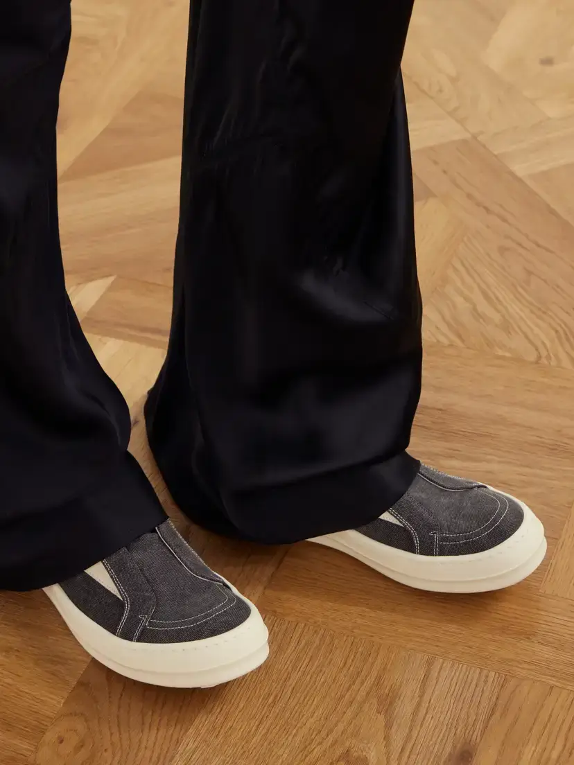 Rick Owens Drkshdw Laceless Vintage Suede-trimmed Canvas Sneakers | Thumbnail 2 Rick Owens Drkshdw Laceless Vintage Suede-trimmed Canvas Sneakers | Thumbnail 2