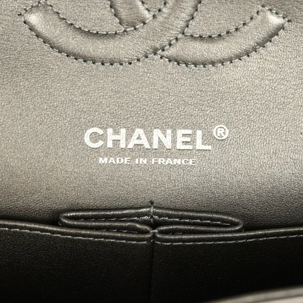 Chanel Pre-owned Chanel Medium Classic Double Flap Bag Dark Silver Lambskin Ruthenium Hardware | Thumbnail 9