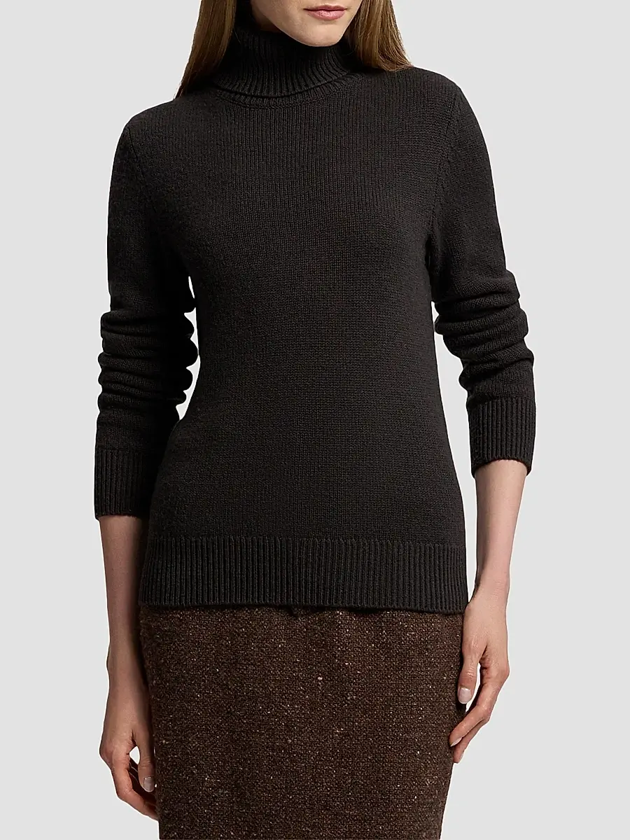 Ralph Lauren Collection Women's Lofty Cashmere Turtleneck Sweater | Thumbnail 4 Ralph Lauren Collection Women's Lofty Cashmere Turtleneck Sweater | Thumbnail 4
