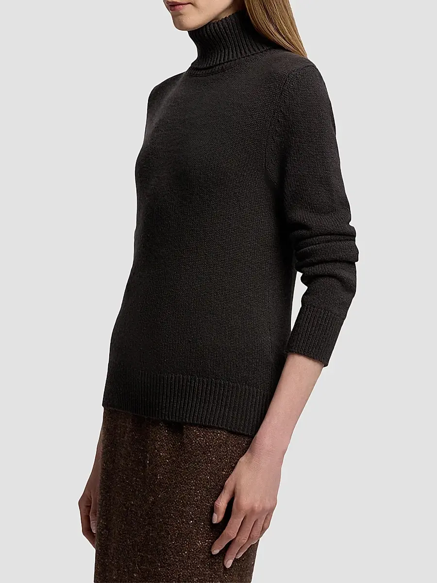 Ralph Lauren Collection Women's Lofty Cashmere Turtleneck Sweater | Thumbnail 5 Ralph Lauren Collection Women's Lofty Cashmere Turtleneck Sweater | Thumbnail 5