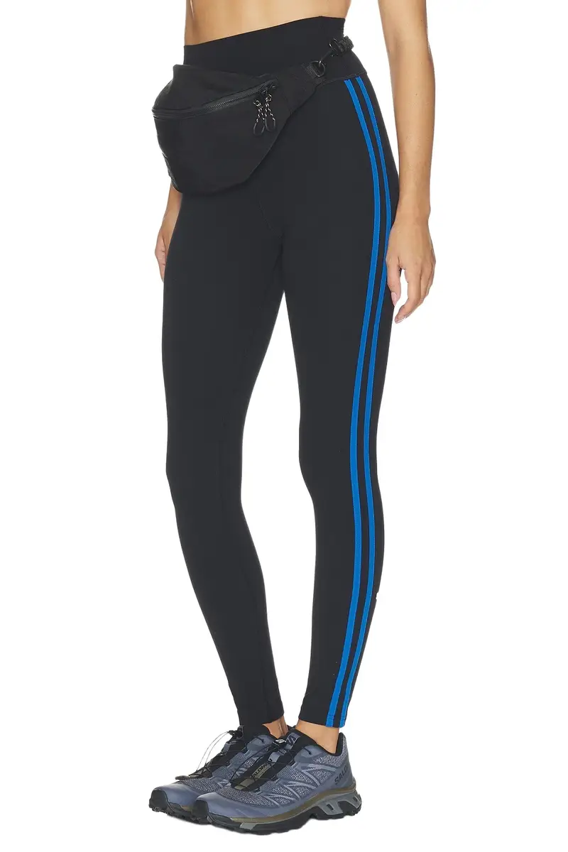 Ella Highwaist Airweight Legging Ella Highwaist Airweight Legging