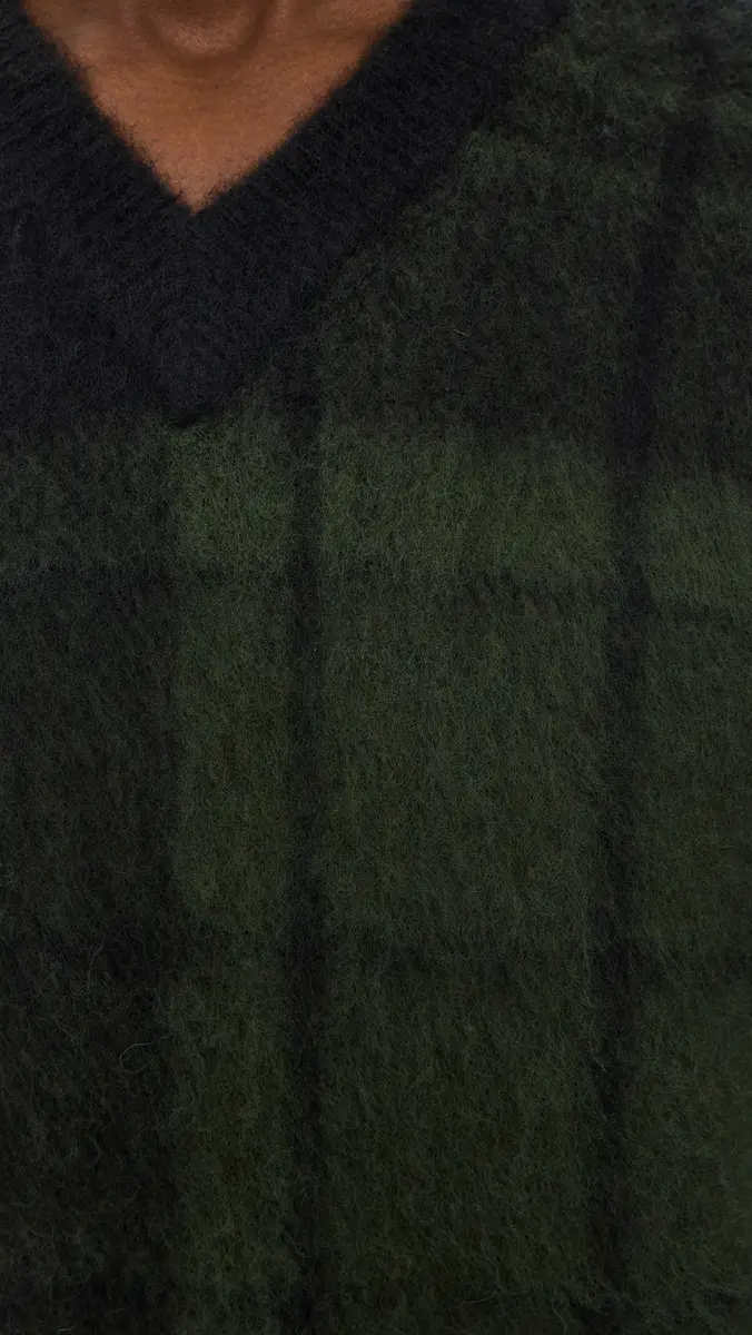 Barbour Hunham Tartan V Neck Sweater | Thumbnail 6 Barbour Hunham Tartan V Neck Sweater | Thumbnail 6
