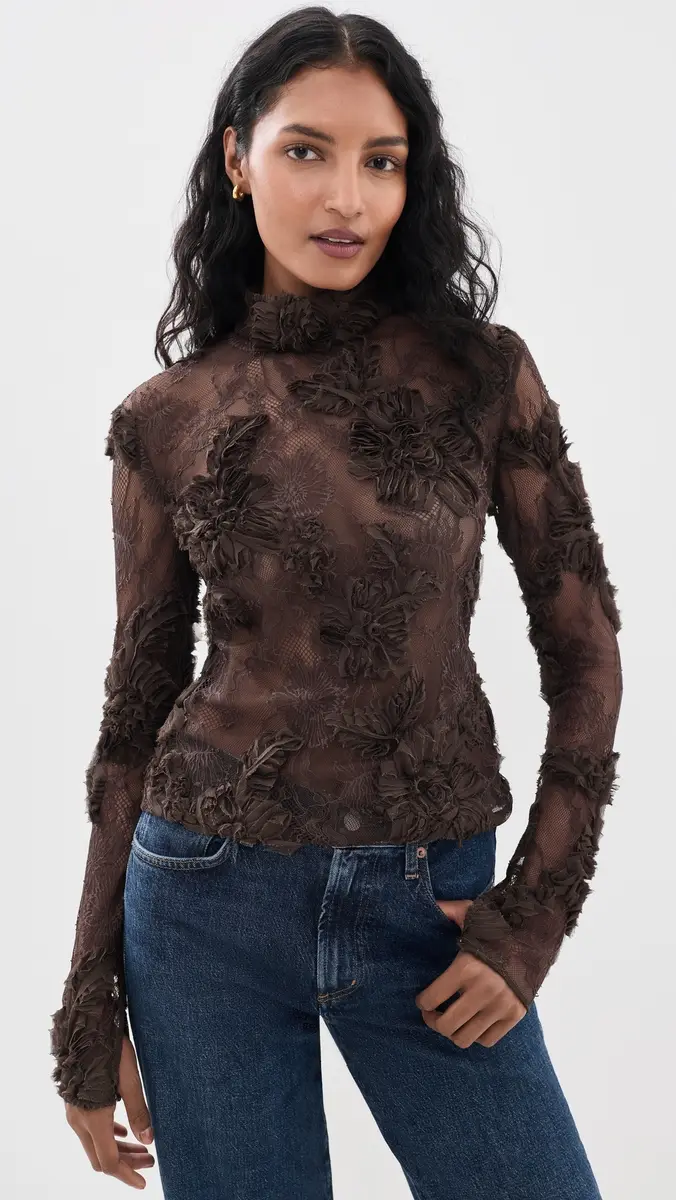 Aknvas Freja Lace Top | Thumbnail 2