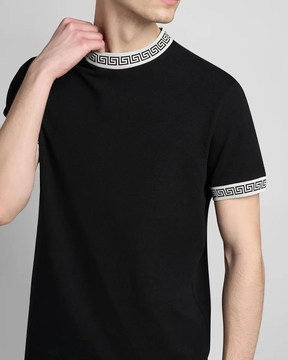 Versace Men's Greca-Trim Crewneck T-Shirt | Thumbnail 5 Versace Men's Greca-Trim Crewneck T-Shirt | Thumbnail 5