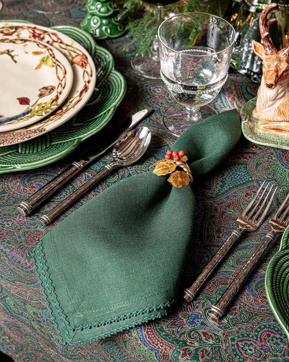Juliska Berry Scallop Napkins, Set of 4 | Thumbnail 4