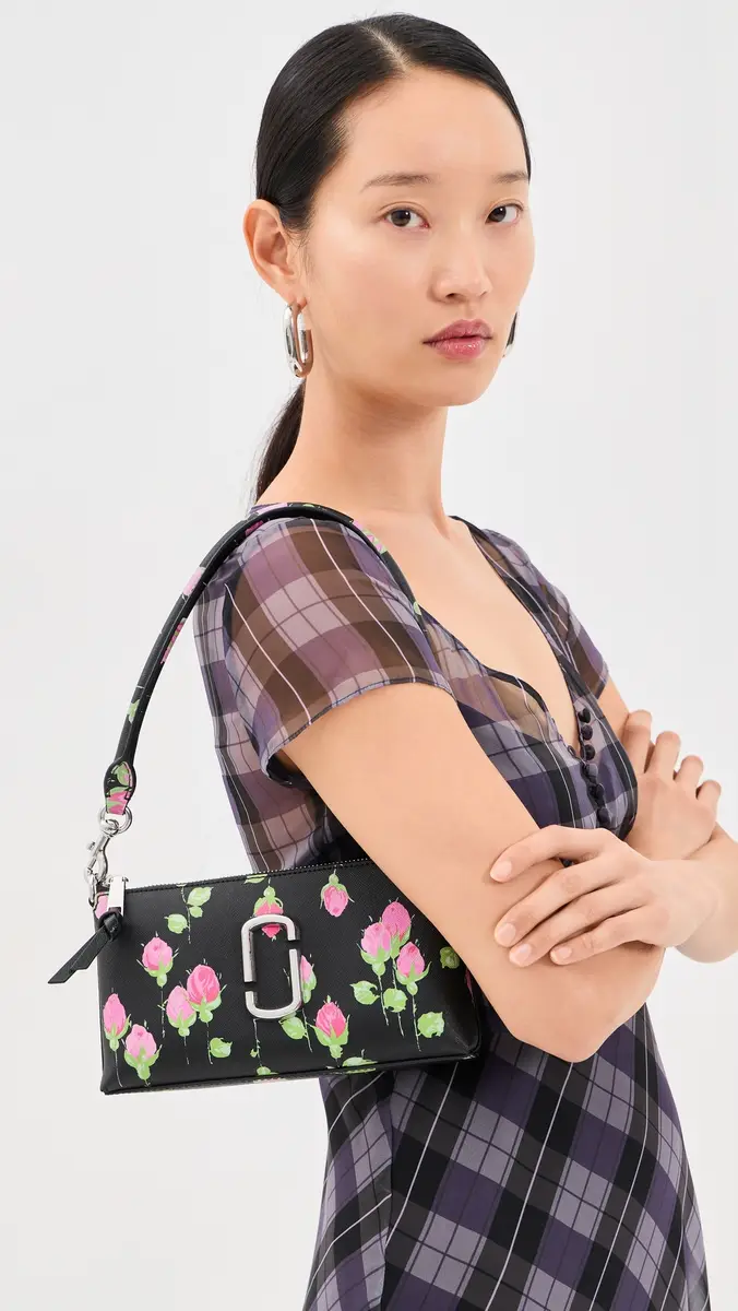 Marc Jacobs Snapshot Convertible Shoulder Bag In Vintage Floral Black multi | Thumbnail 3