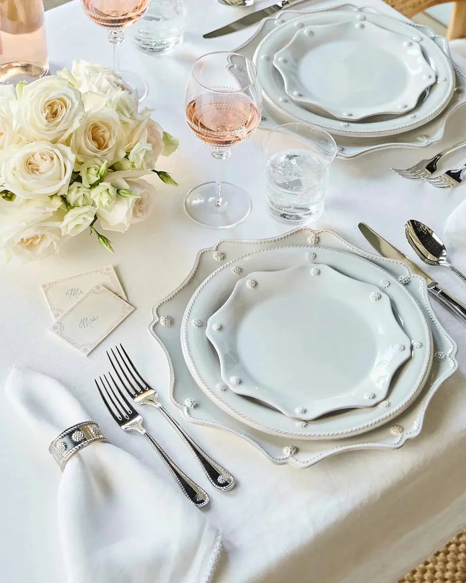 Juliska Berry Scallop Napkins, Set of 4 | Thumbnail 5