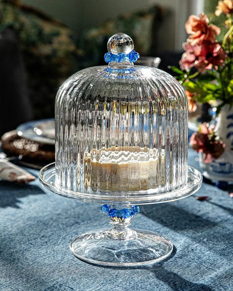 Juliska Nell Ruffle Petite Cake Dome & Stand | Thumbnail 7 Juliska Nell Ruffle Petite Cake Dome & Stand | Thumbnail 7