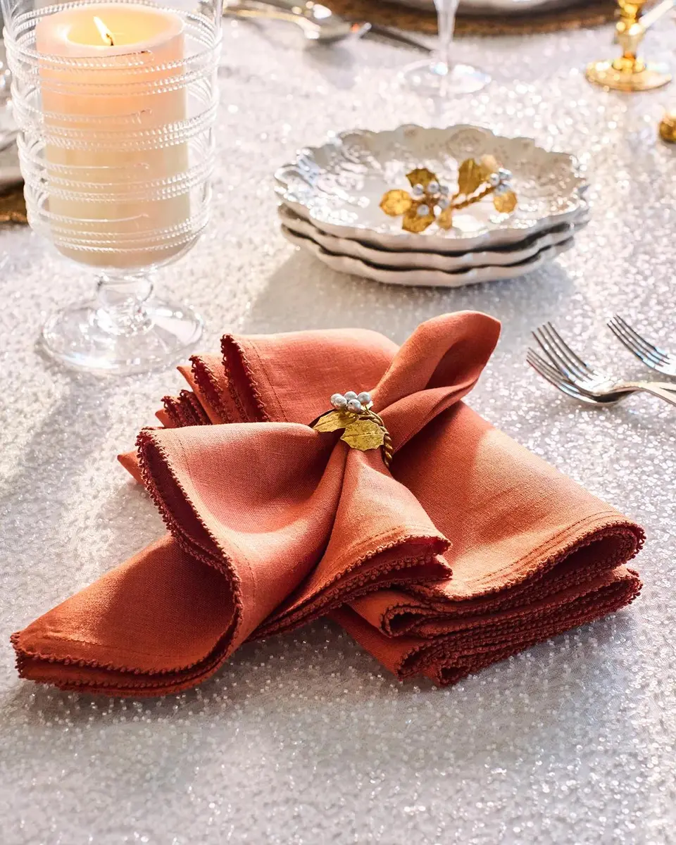 Juliska Berry Scallop Napkins, Set of 4 | Thumbnail 4