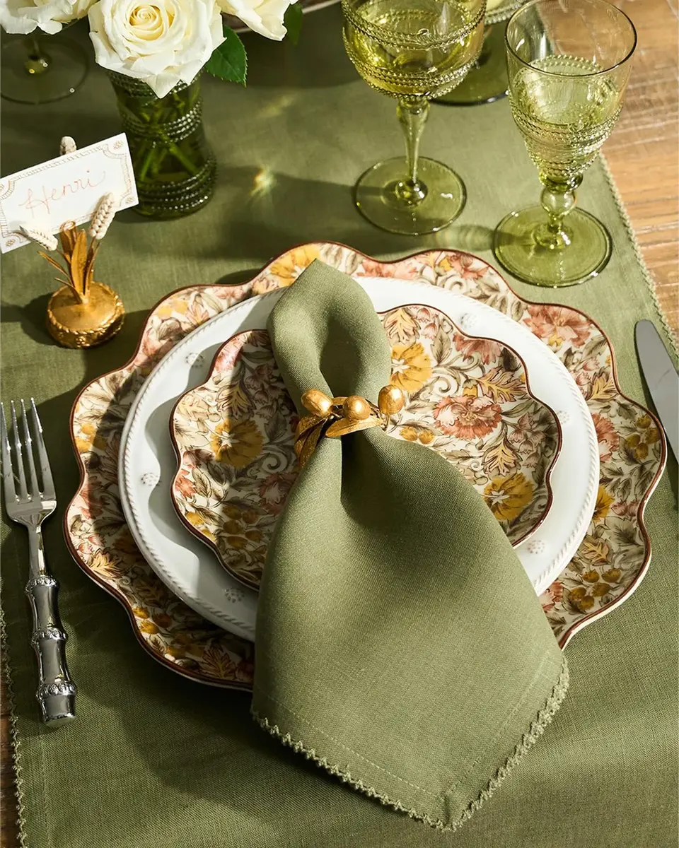 Juliska Berry Scallop Table Runner, 18" x 90" | Thumbnail 4 Juliska Berry Scallop Table Runner, 18" x 90" | Thumbnail 4